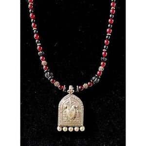 Vintage Sterling Silver Tibetan Pendant With Obsidian and Garnet Necklace 16”